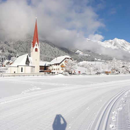 Hotel Messnerwirt Anterselva di Mezzo Εξωτερικό φωτογραφία
